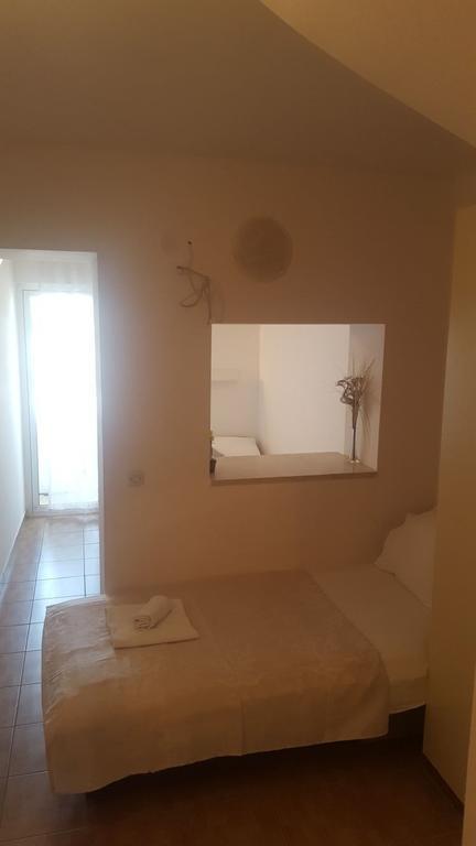 Rooms Valentino سبليت المظهر الخارجي الصورة